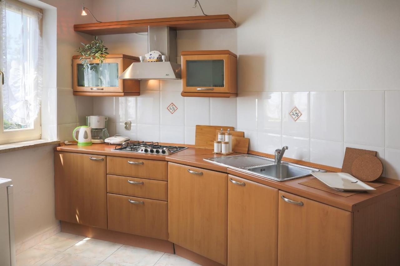 Villa Mareonda - Apartments Sussurro Rovinj Bagian luar foto
