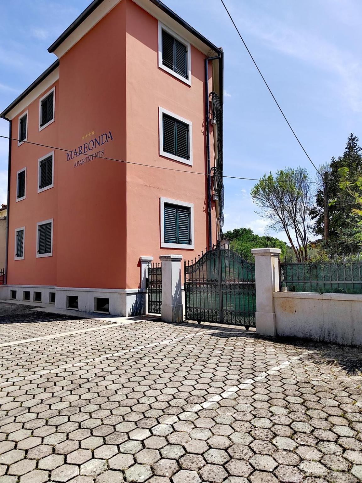 Villa Mareonda - Apartments Sussurro Rovinj Bagian luar foto