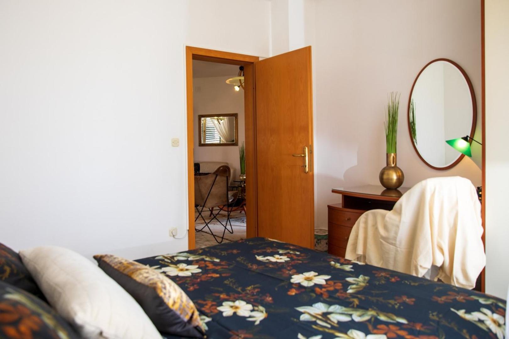 Villa Mareonda - Apartments Sussurro Rovinj Bagian luar foto